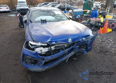 2022 BMW M8 Gran Coupe Competition z USA, uszkodzony, nr VIN WBSGV0C03NCJ04010